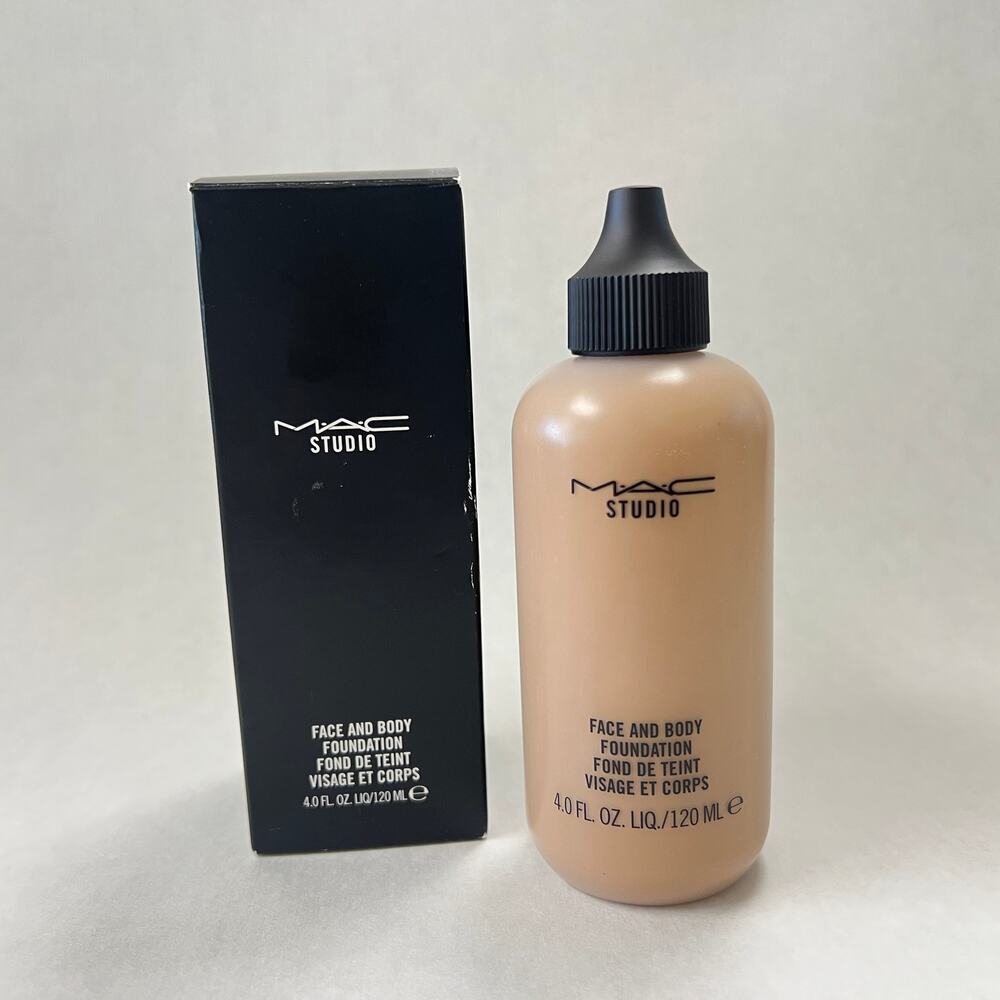 Mac Studio Face and Body Foundation 4 fl oz Shade C4